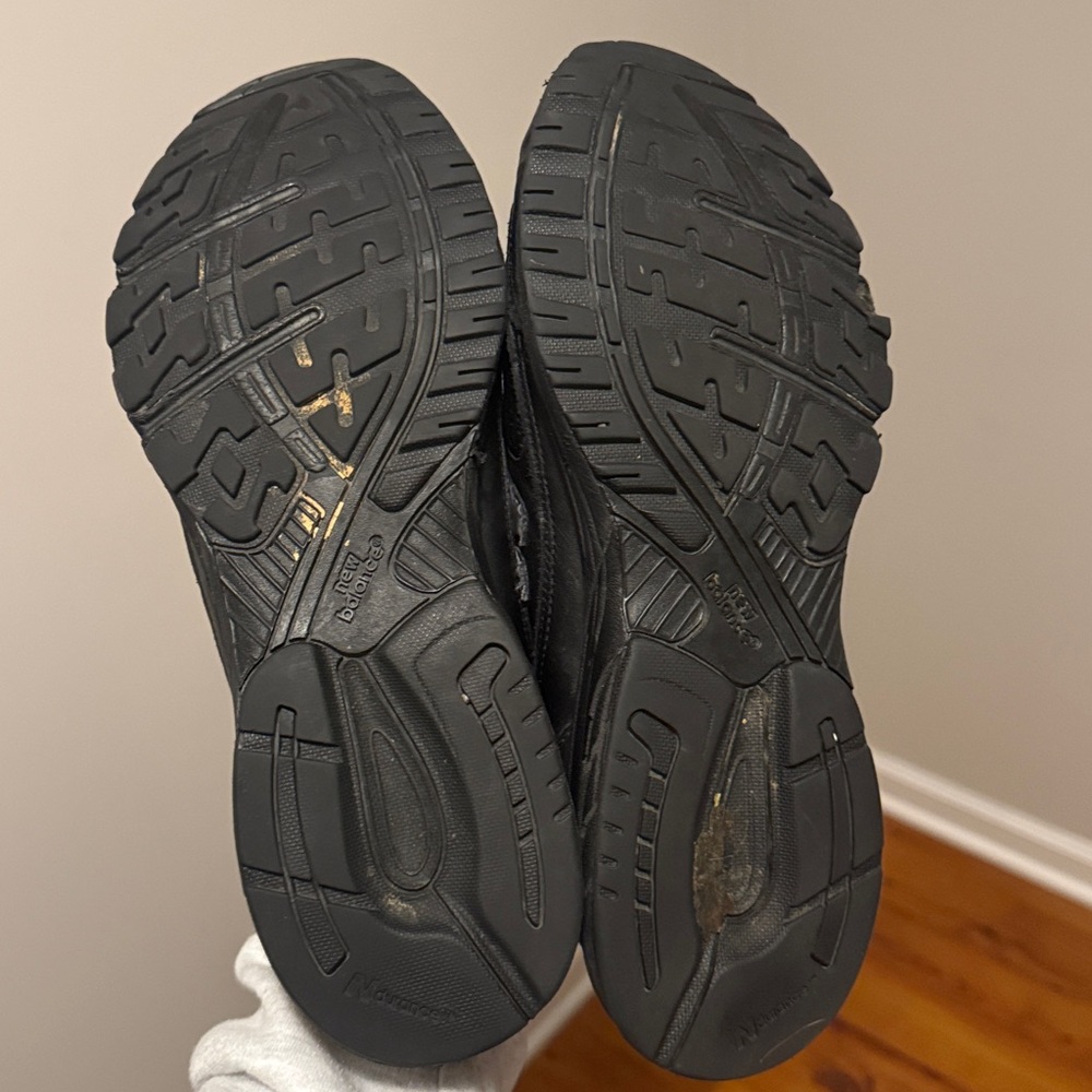 New Balance 993 Black Sneakers with White Accents - Picture 5 of 6
